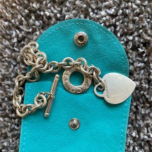 Authentic Tiffany & Co 925 Heart Toggle Bracelet